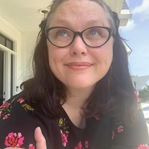 Meet your Posher, Amy